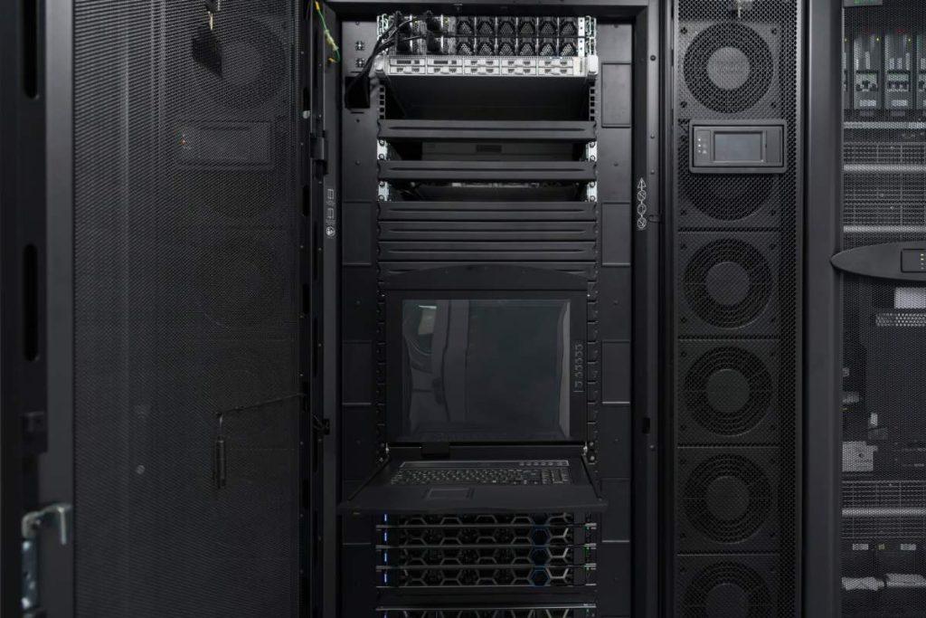 VPS Sunucu Hosting Fiyatları 2025